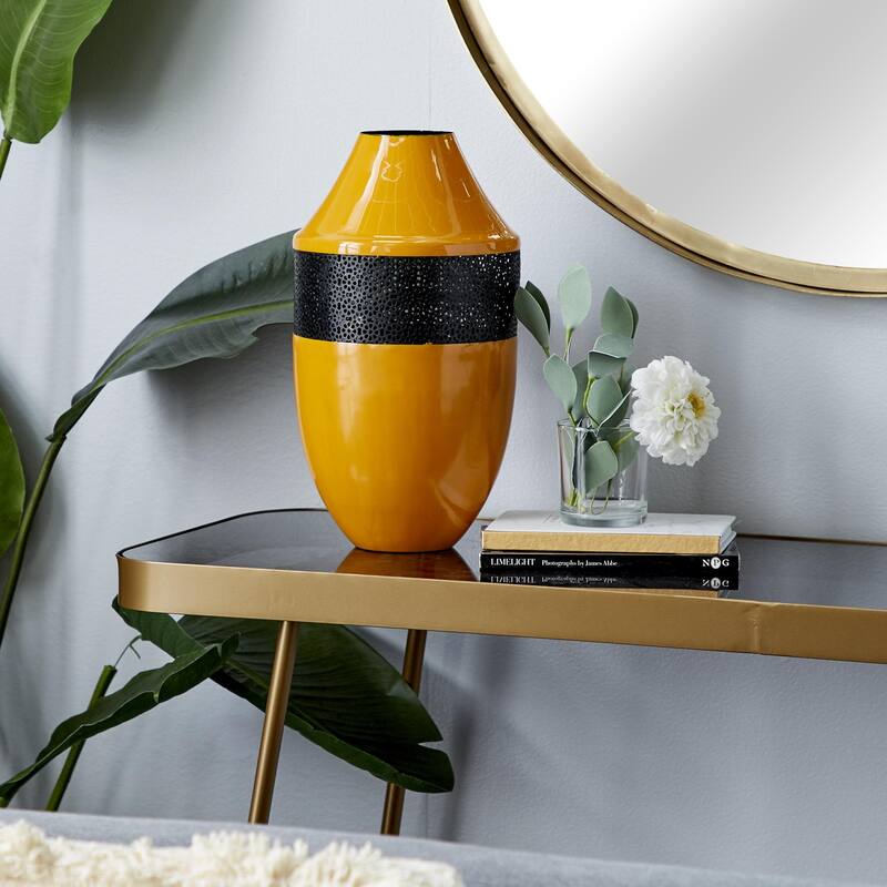 Metal Vase - Yellow or White - Roche River Decor