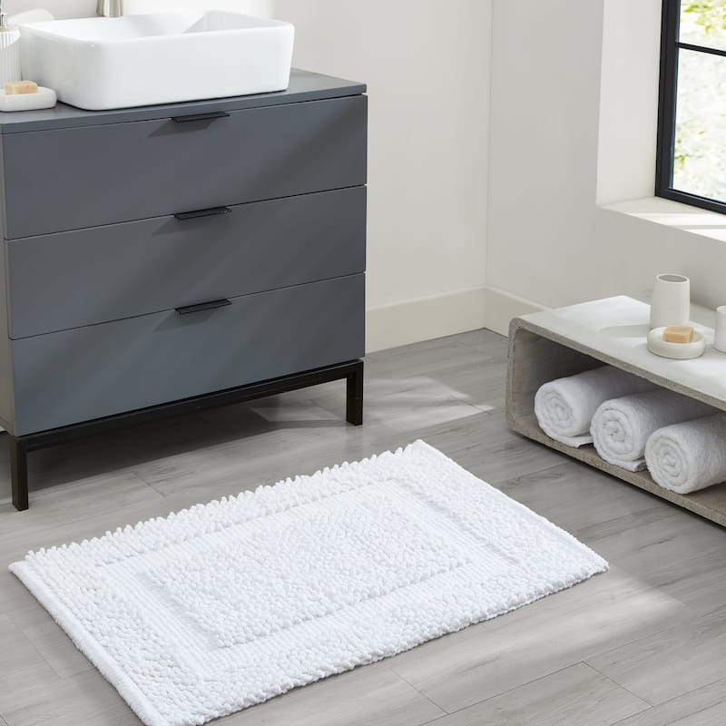 Sophie Border Ultra-plush Chenille Non-Slip Cotton Bath Mat (Set of 2)