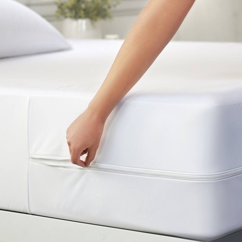 Becky Cameron Zippered Bed Bug Mattress Encasement - White