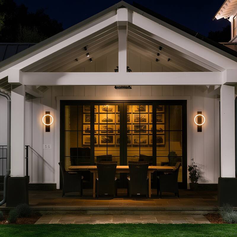 22" H Outdoor Linear Integrated LED Wall Sconce - H22.05" x W11.6" x D2.8"