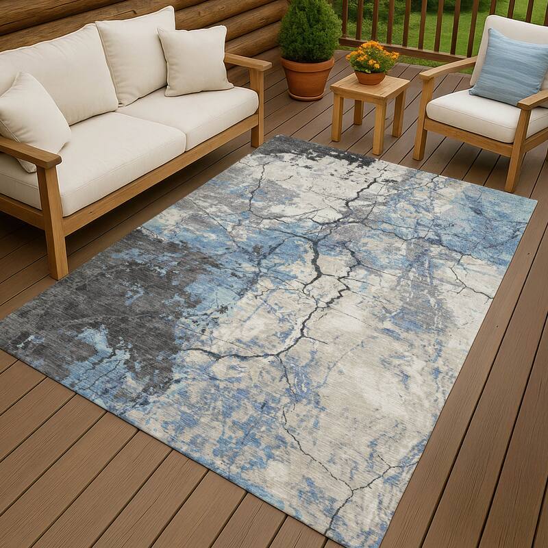 Machine Washable Indoor/ Outdoor Modern Crackle Chantille Rug - Denim - 8' x 10'