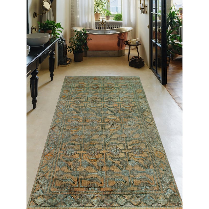 Vintage Distressed Aracy Rust/Grey Runner - 4'11" x 9'9"