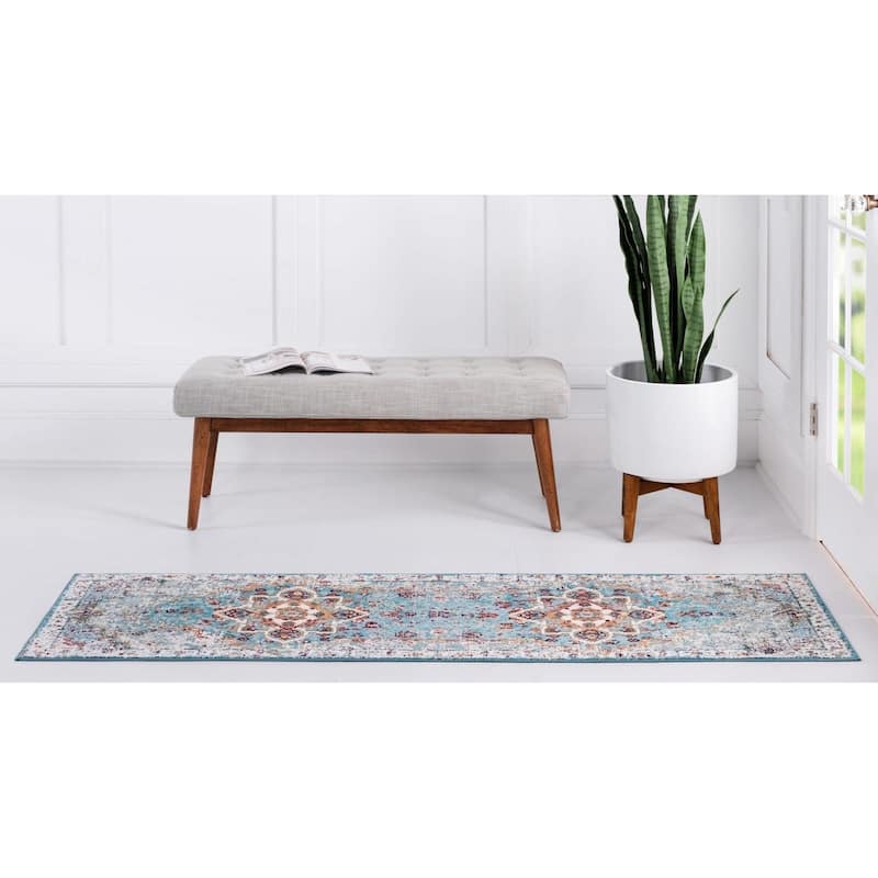 Traditional Kosmas Collection Area Rug