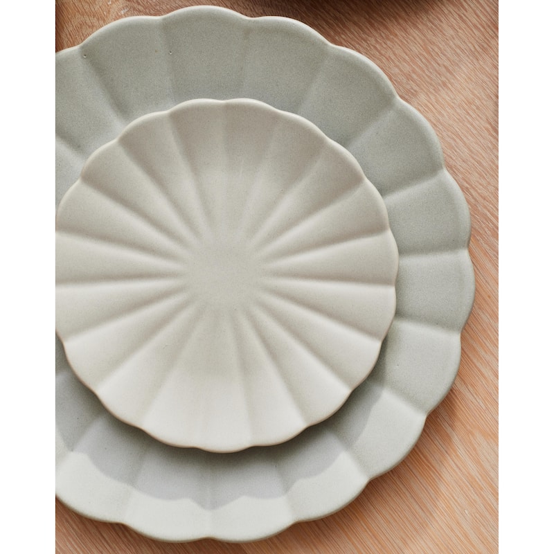 Lafayette Bread Plates- Set of 4