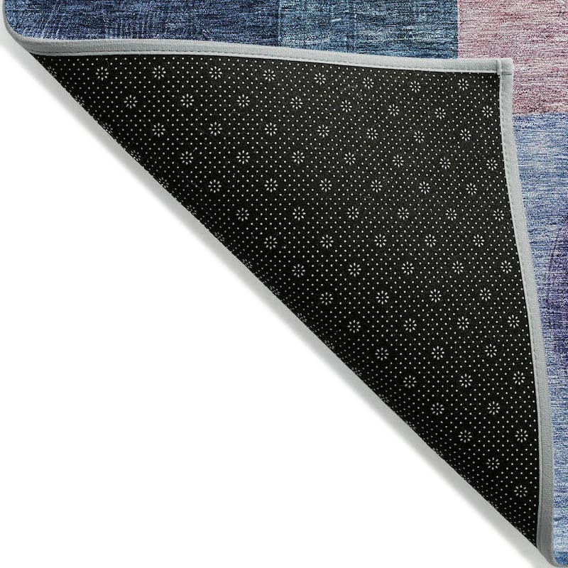 Machine Washable Indoor/ Outdoor Abstract Geo Chantille Rug