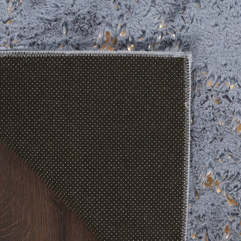 Nourison Cozy Shimmer Glam Area Rug