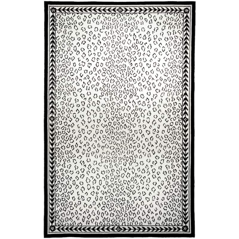 SAFAVIEH Handmade Chelsea Solar Garden Leopard French Country Wool Rug