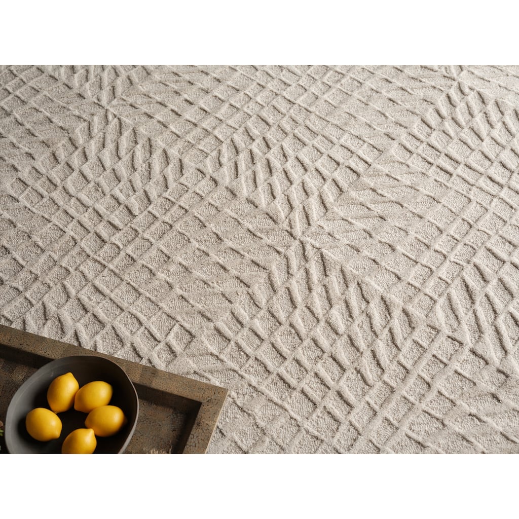 Sandro Handmade New Zealand Wool in Silver Area Rug