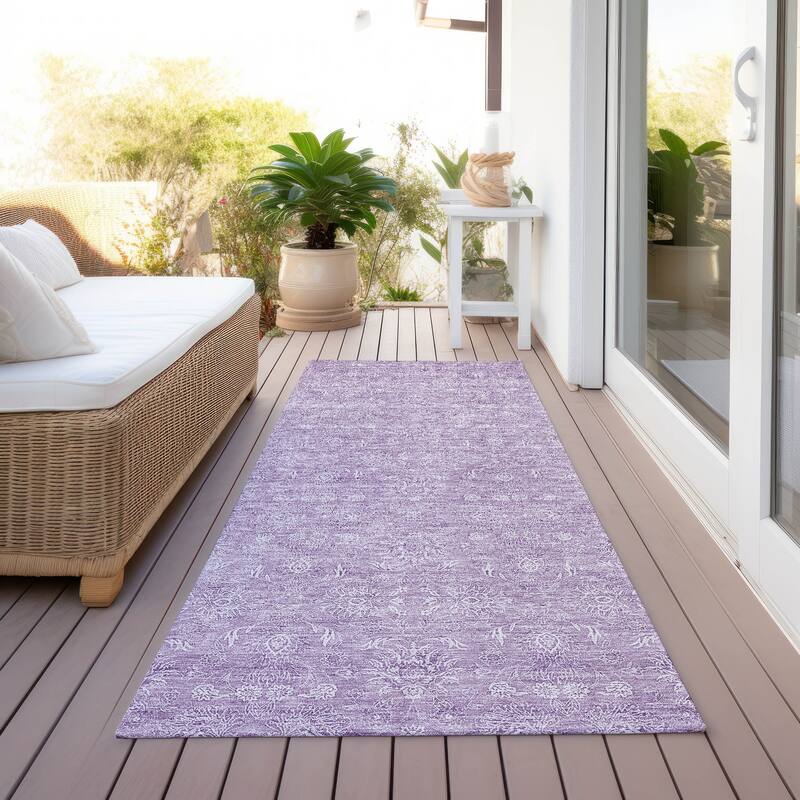 Machine Washable Indoor/ Outdoor Chantille Traditional Floral Rug