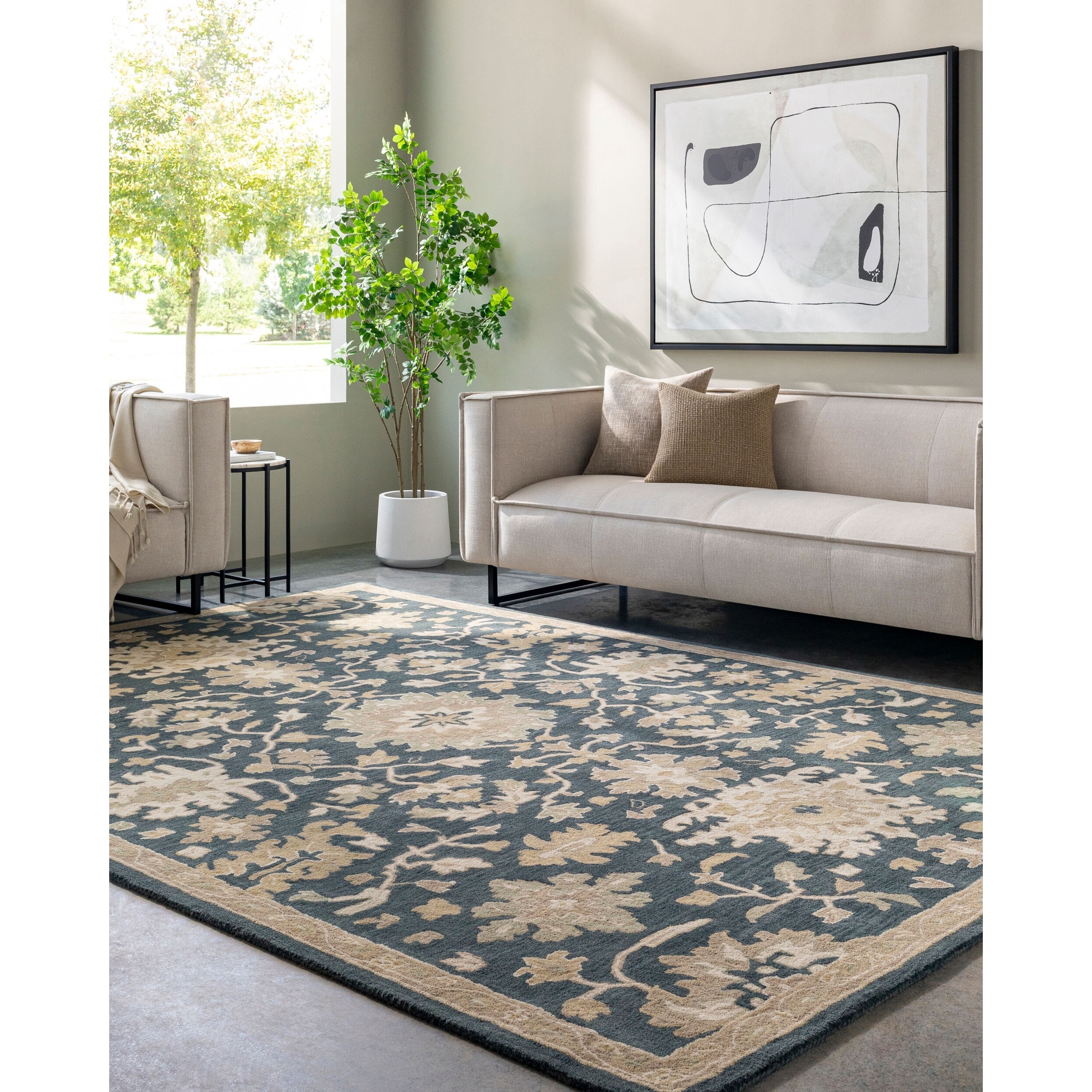 Livabliss Caesar Traditional Area Rug