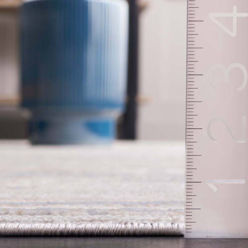 SAFAVIEH Lagoon Vesselina Fenne Abstract Rug