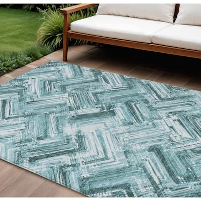 HomeRoots Geometric Transitional Rectangle Outdoor Rug