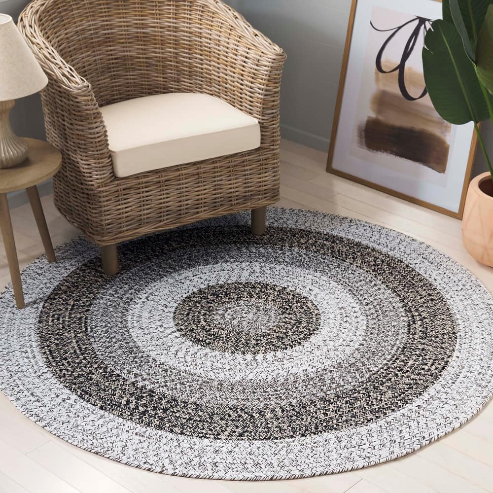 SAFAVIEH Handmade Braided Ecenur Indoor/Outdoor Machine Washable Rug