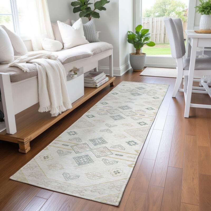 Machine Washable Indoor/ Outdoor Global Hiawatha Chantille Rug