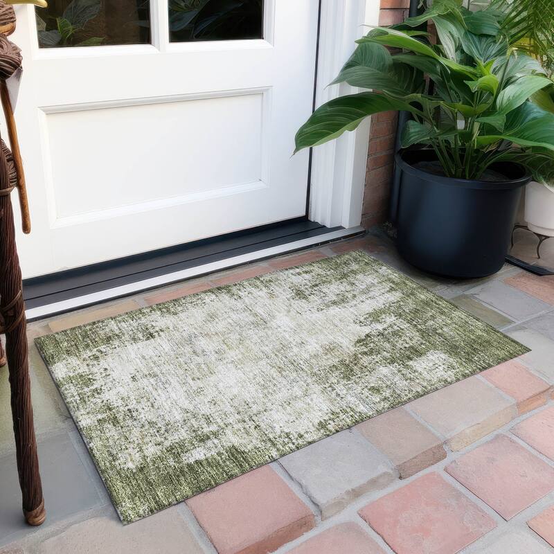 Machine Washable Indoor/ Outdoor Chantille Rug - Olive - 1'8" x 2'6"
