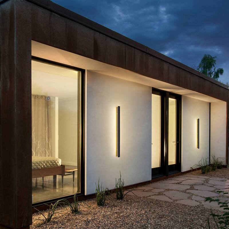 1-Light Modern Linear Strip Acrylic 3000K IP65 Integrated LED Warm Light Waterproof Outdoor Wall Light