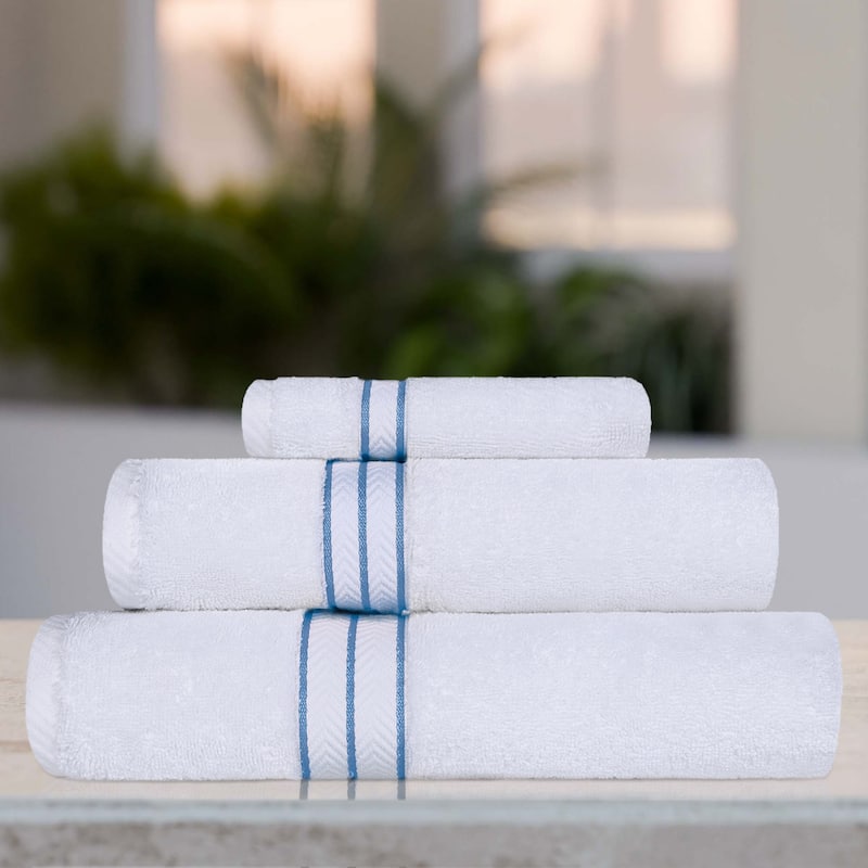 Turkish Cotton 3 Piece Absorbent Heavyweight Towel Set by Superior - Light Blue