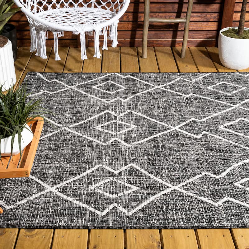 JONATHAN Y Derya Tribal Diamond Trellis Indoor/Outdoor Area Rug