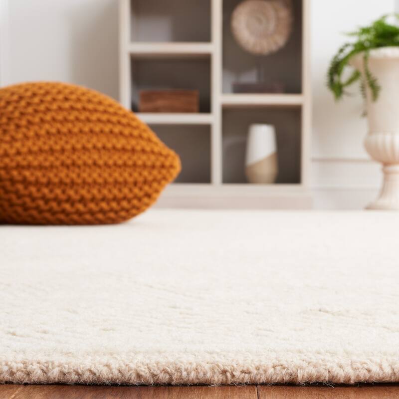 SAFAVIEH Handmade Textural Chantelle Contemporary Wool Rug