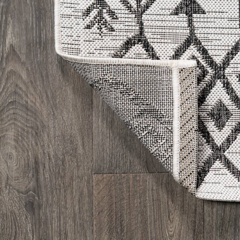 JONATHAN Y Sukie Bohemian Geometric Indoor/Outdoor Area Rug