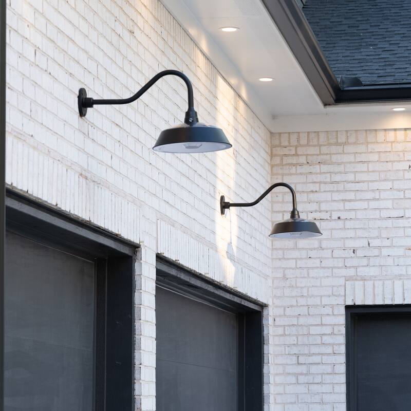 Cottage Modern Black 250 Lumens Solar Wall Sconce Barn Light
