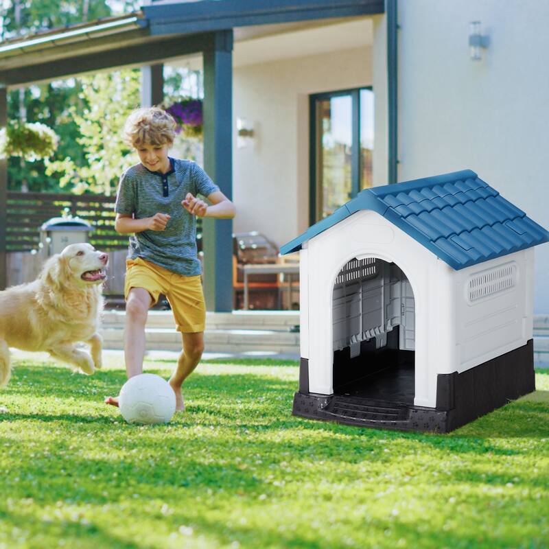 Plastic Dog House with Air Vents, Elevated Floor, Insulated Outdoor Indoor Kennel for Small Dogs