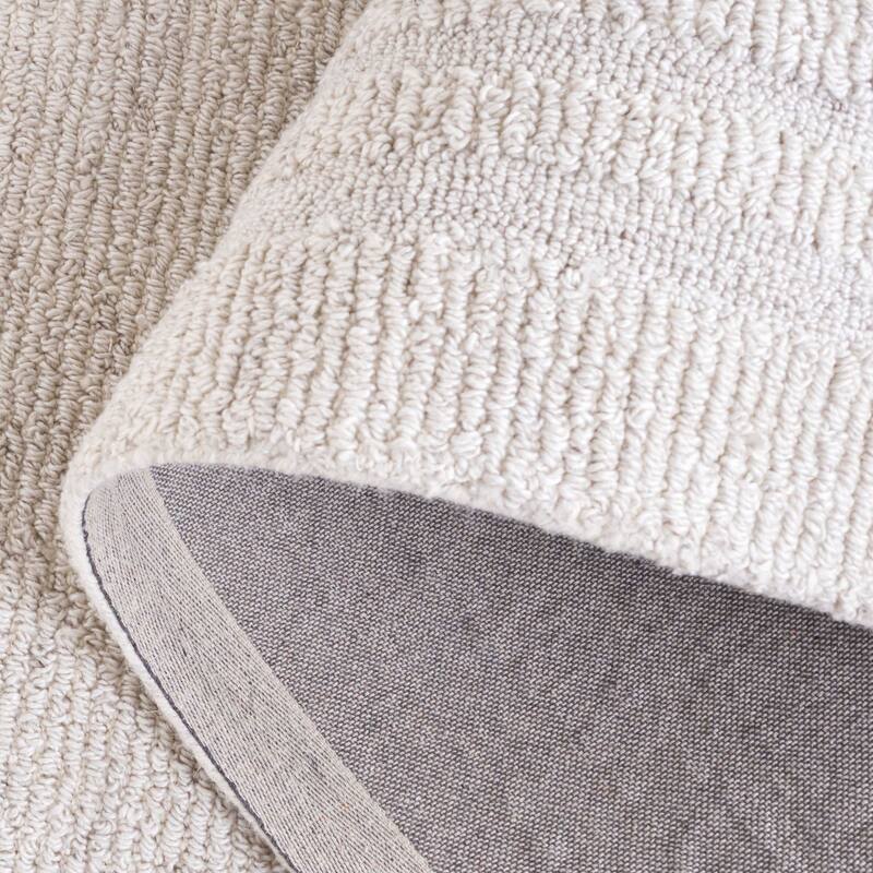 SAFAVIEH Hand-Woven Renewal Angelique Modern & Contemporary Wool Rug