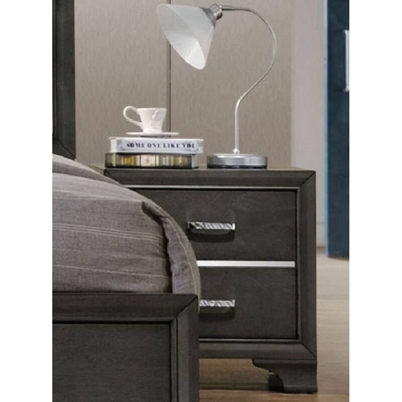 Traditional Finish Solid Wood Bedroom Nightstand Locker Coffee Table