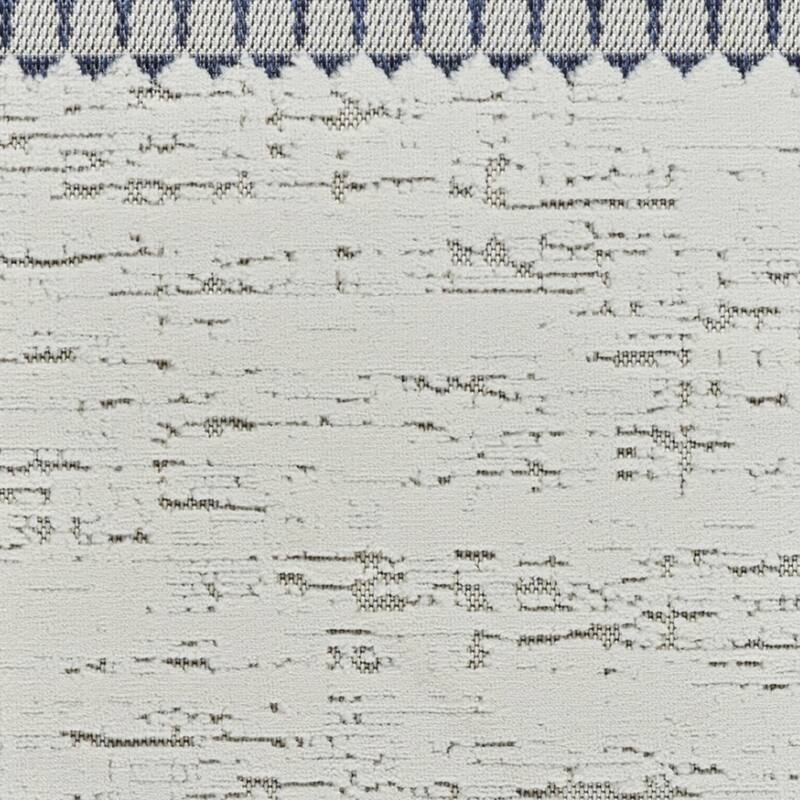 Tato Modern Art-Inspired Weather Resistant Modern Chic Outdoor Rug - 3' x 5'