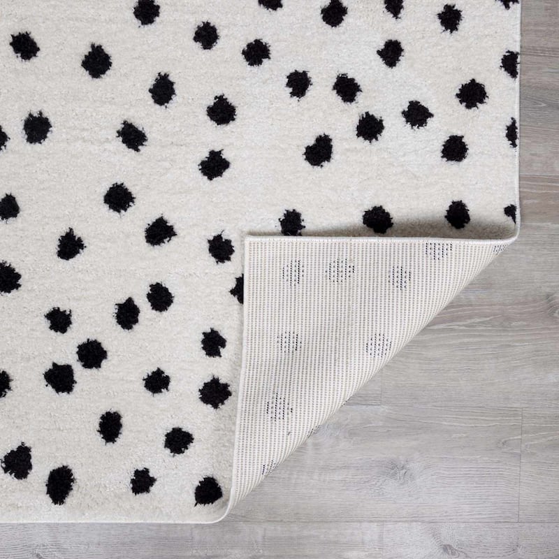 Hauteloom Cansu Living Room, Bedroom Area Rug - Contemporary - Plush Pile - Black - 2' x 3'
