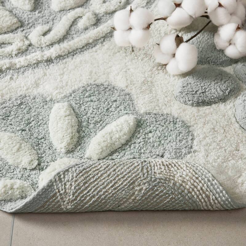 Madison Park Casablanca Medallion Cotton Tufted Bath Rug