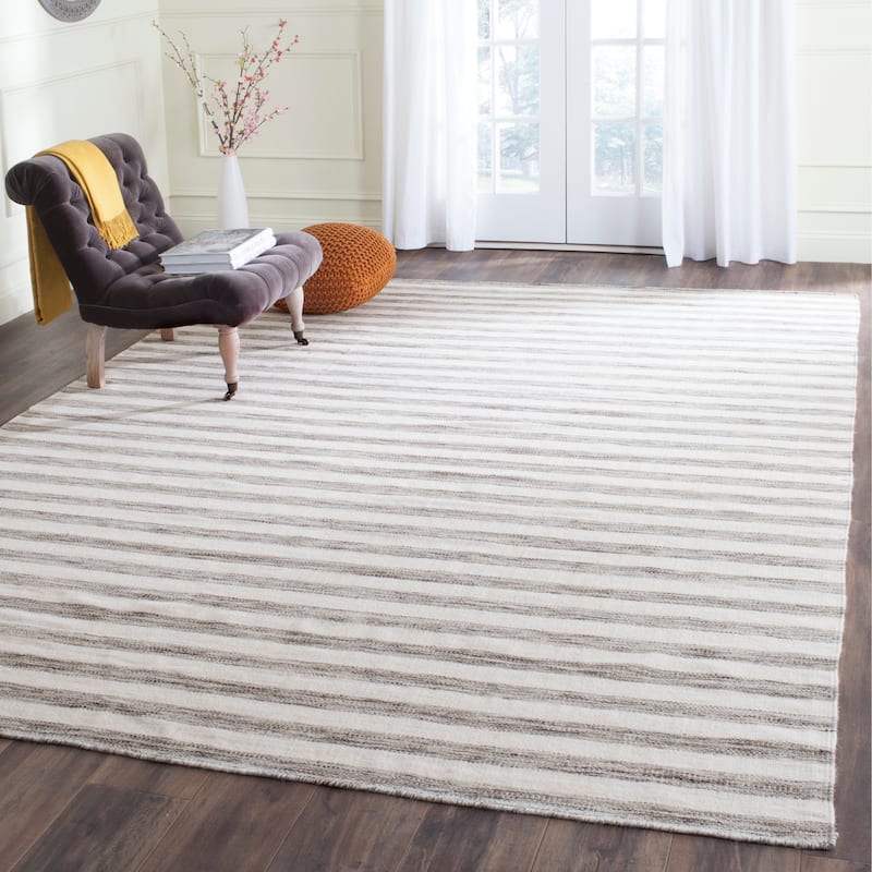 SAFAVIEH Dhurries Aiva Hand-knotted Stripe Area Rug - 6' x 9' - Brown/Ivory