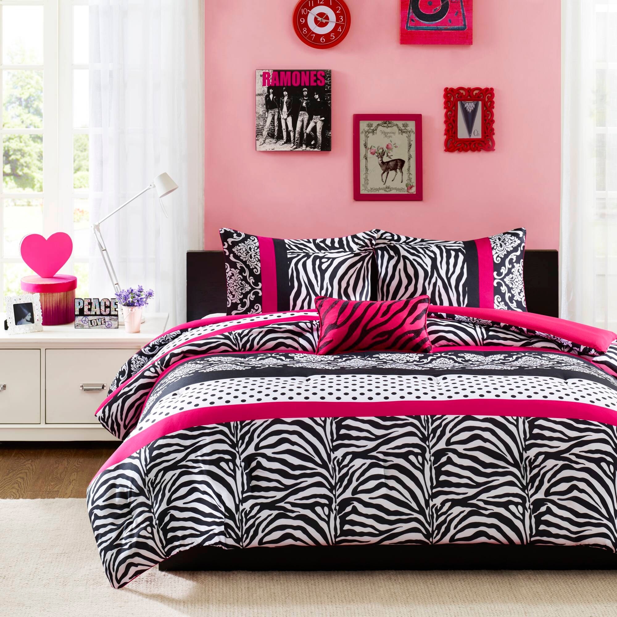 Intelligent Design Gemma Pink Stripe 3-piece Comforter Set