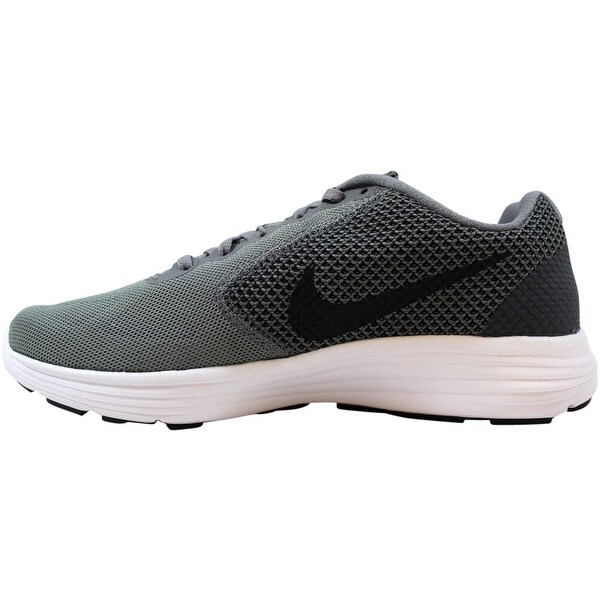 nike revolution mens size 6