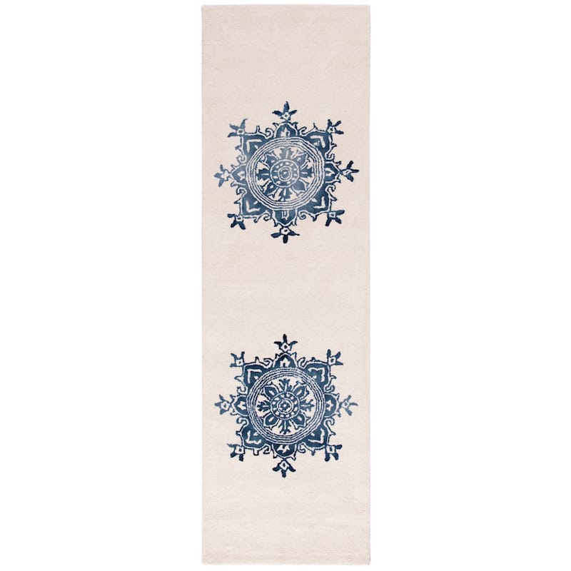 SAFAVIEH Handmade Dip Dye Katjusha Vintage Boho Wool Rug