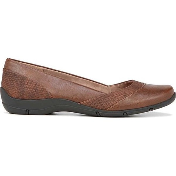 lifestride deja vu flats
