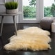preview thumbnail 9 of 96, SAFAVIEH Handmade Natural Sheepskin Leanca 3.4-inch Thick Rug 2' x 3' - Champagne