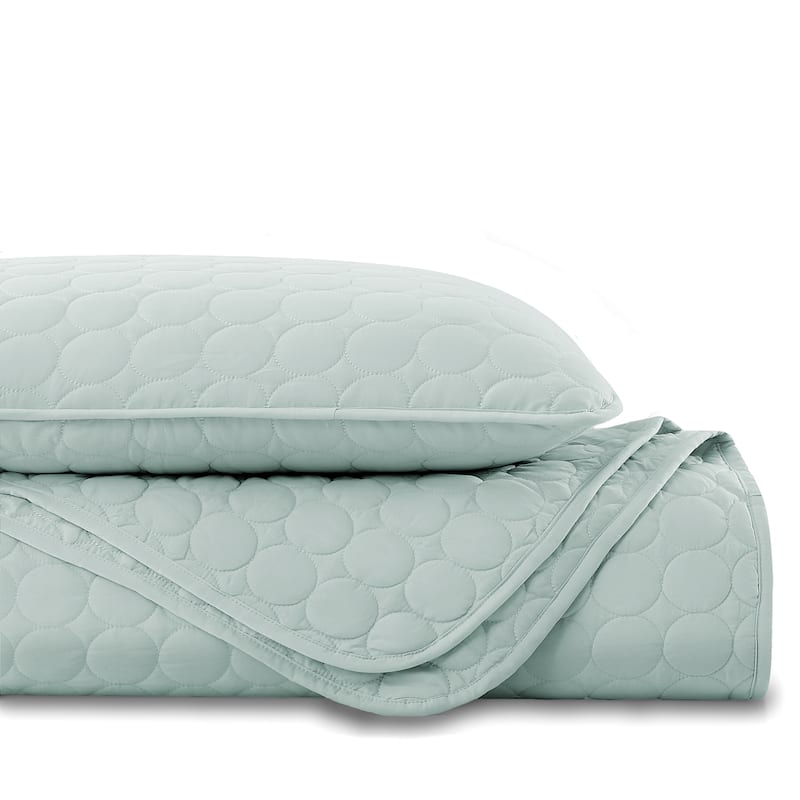 Vilano Ultra-Soft Lightweight 3-piece Quilt and Sham Set