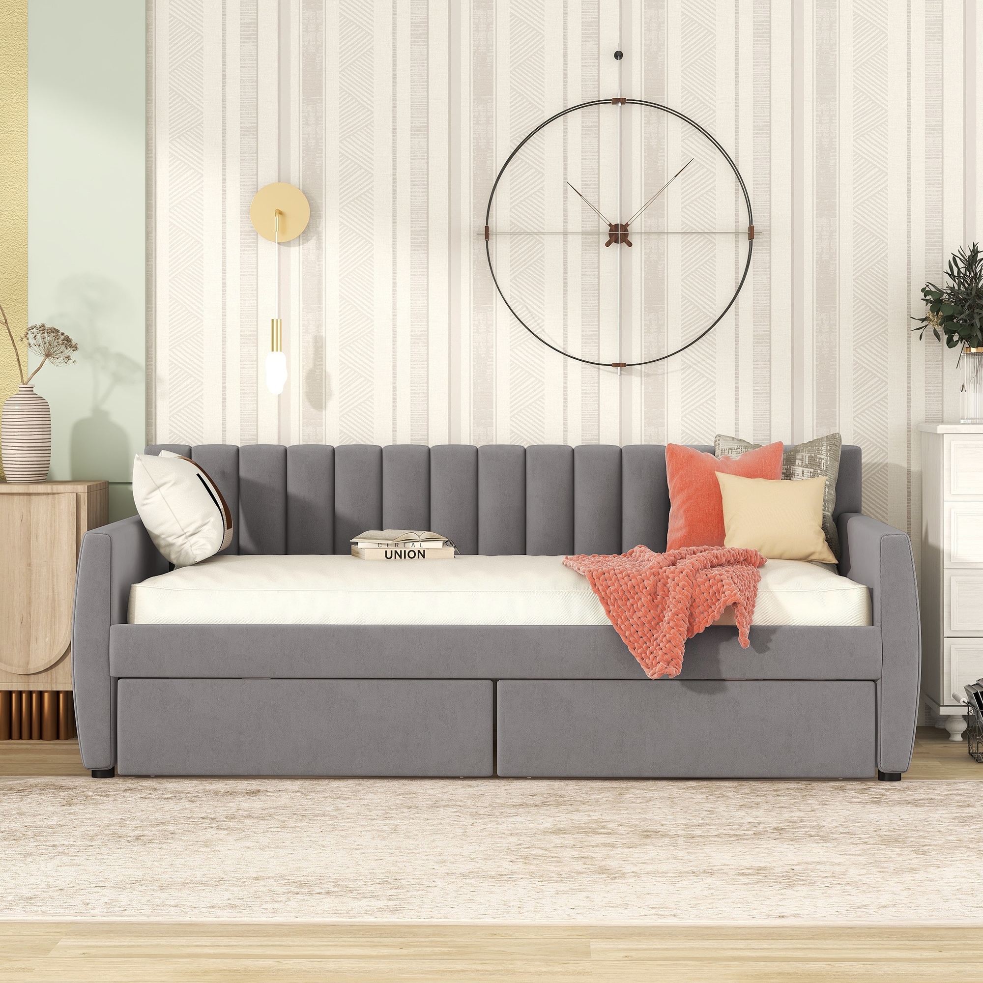 Velvet tufted hot sale daybed