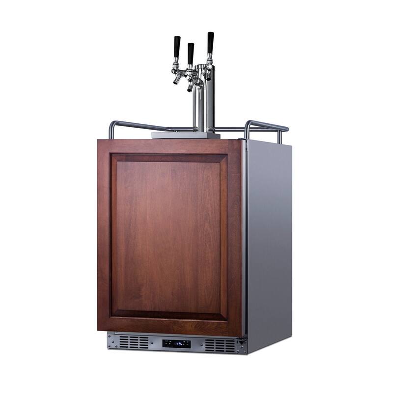 Summit SBC682TRIPLE 24" Wide 5.6 Cu. Ft. Built-In / Free Standing