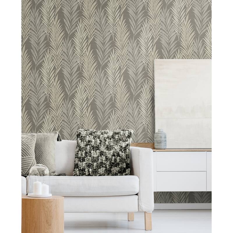 Seabrook Designs Francisca Climbing Leaves Unpasted Wallpaper
