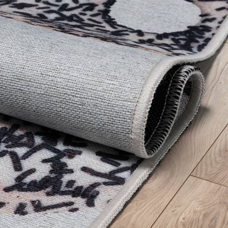 Well Woven Apollo Novelty Easy Clean Area Rug