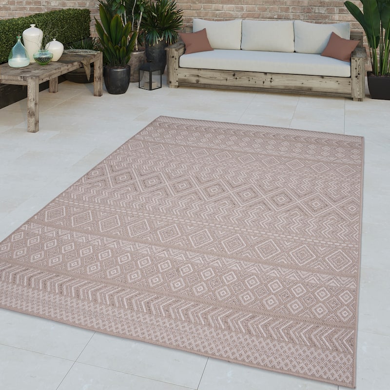Stain-Resistant Outdoor Rug with Boho Pattern for Patio or Balcony - beige - 2'8" x 4'11"