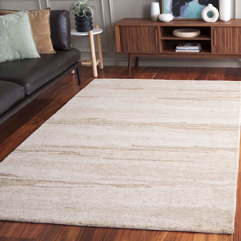 SAFAVIEH Handmade Ebony Barteldina Modern & Contemporary Wool Rug - 6' Square - Light Green/Ivory