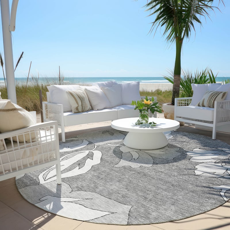 Machine Washable Indoor/ Outdoor Chantille Floral Rug - Gray - 8' x 8'