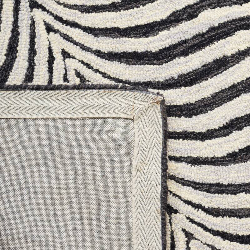 SAFAVIEH Handmade Metro Epiphanie Stripe Wool Rug