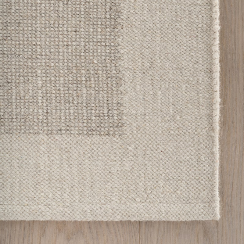 Nuloom Ravielle Hand Woven Wool Area Rug