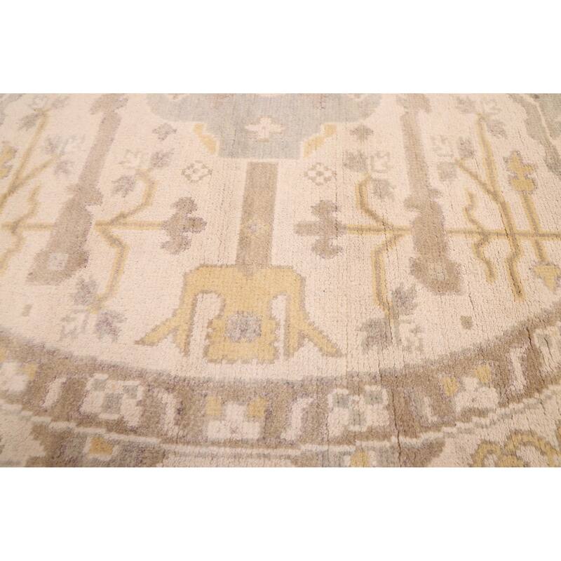 ECARPETGALLERY Hand-knotted Royal Oushak Cream Wool Rug - 8'0 x 7'11