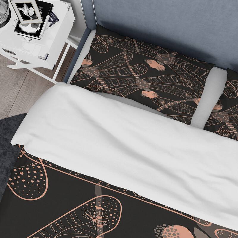 Designart 'Folk Art Seamless Pattern With Dragonflies' Bohemian & Eclectic Duvet Cover Set