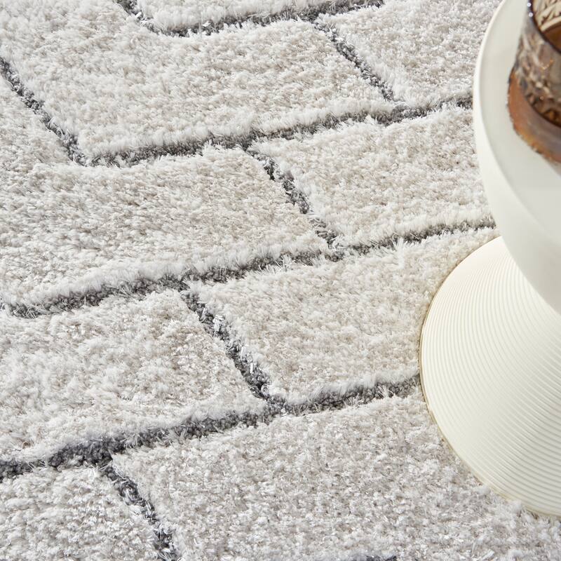 Nourison Dreamy Shag Contemporary Chevron Geometric Abstract Area Rug